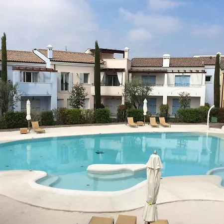 Borgo Paradiso *